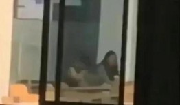 在教室做的事被爆料视频,揭秘学生不当行为背后的真相